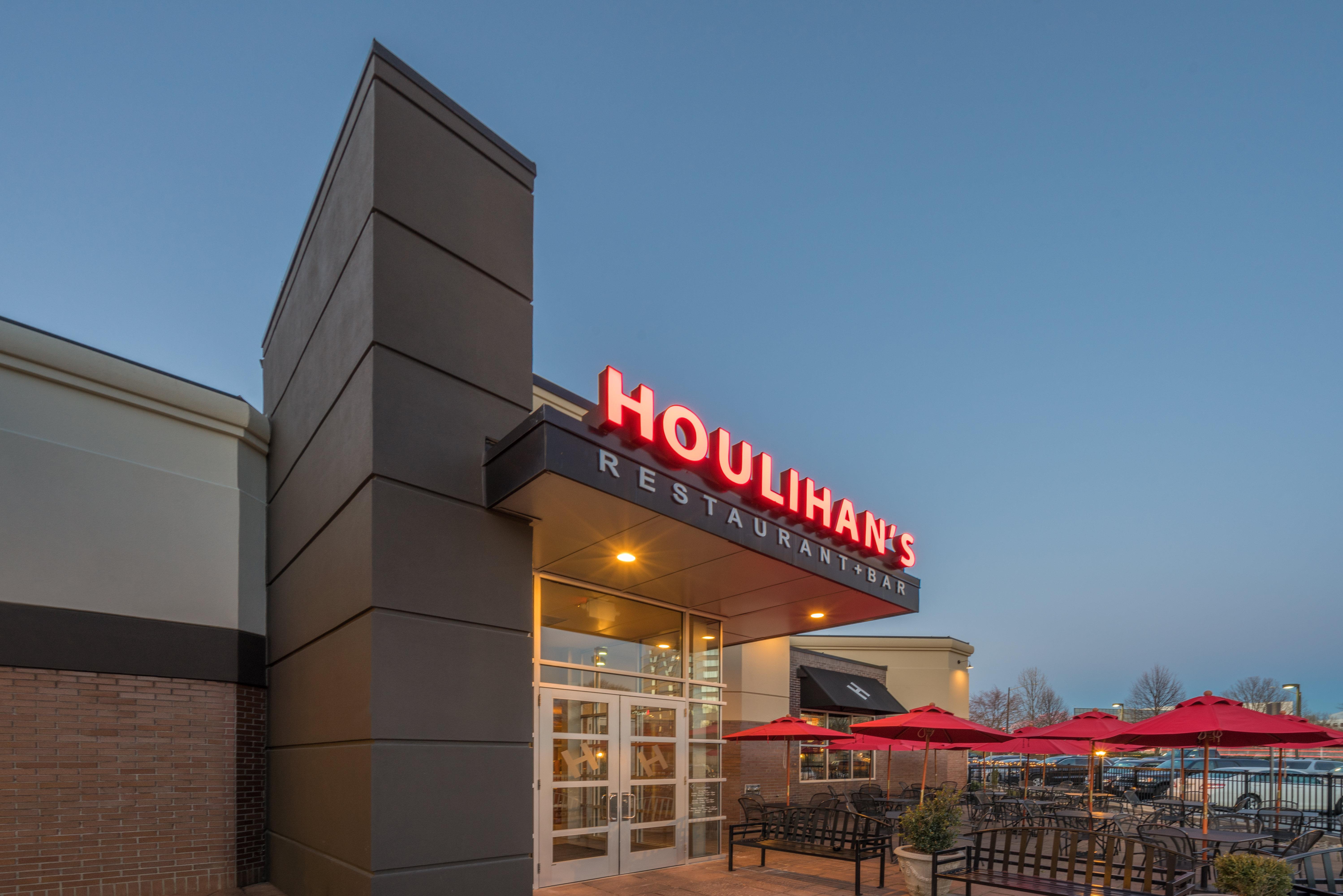 Crowne Plaza Dulles Airport By Ihg Hotel Herndon Exterior photo