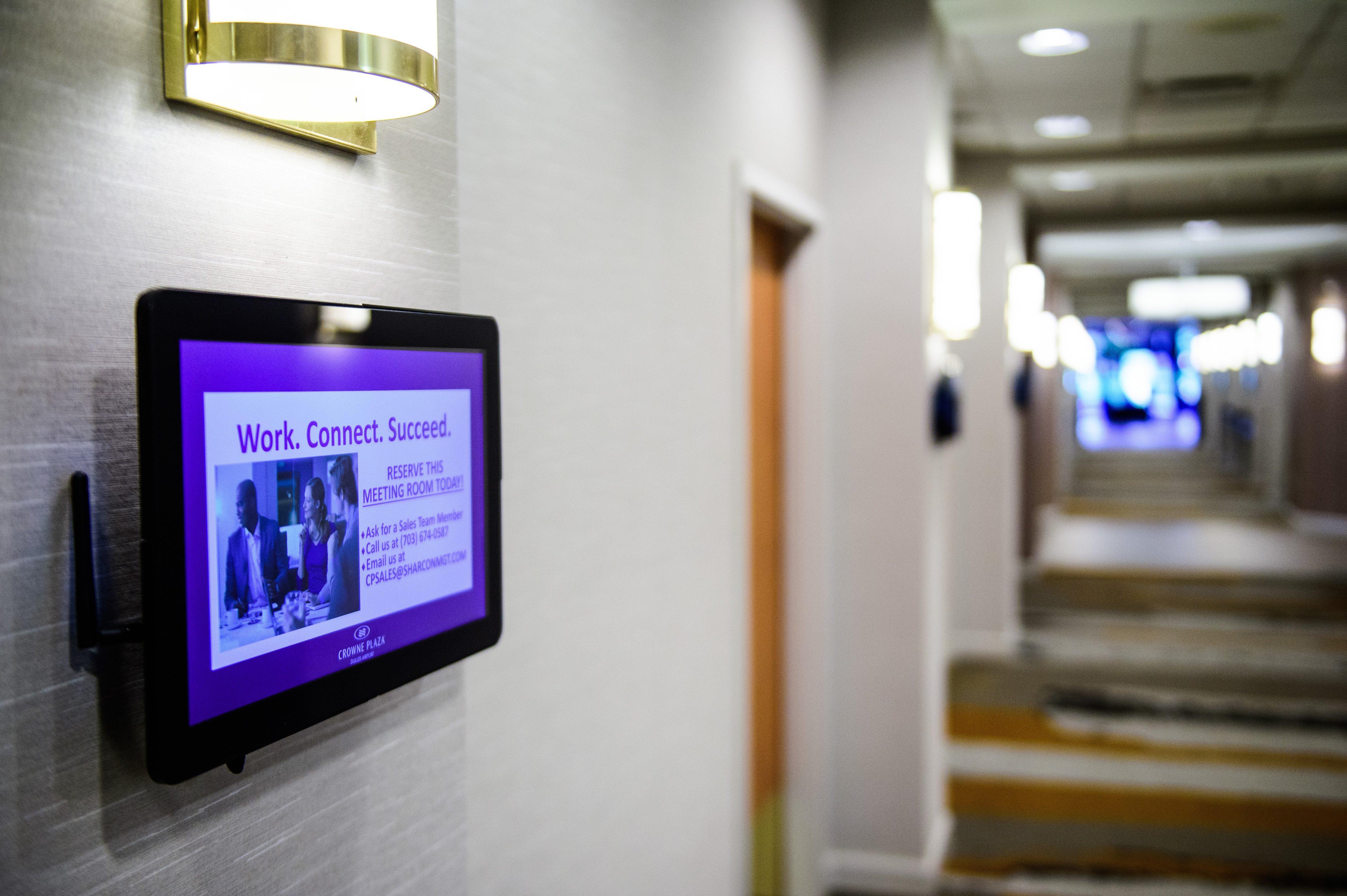 Crowne Plaza Dulles Airport By Ihg Hotel Herndon Exterior photo