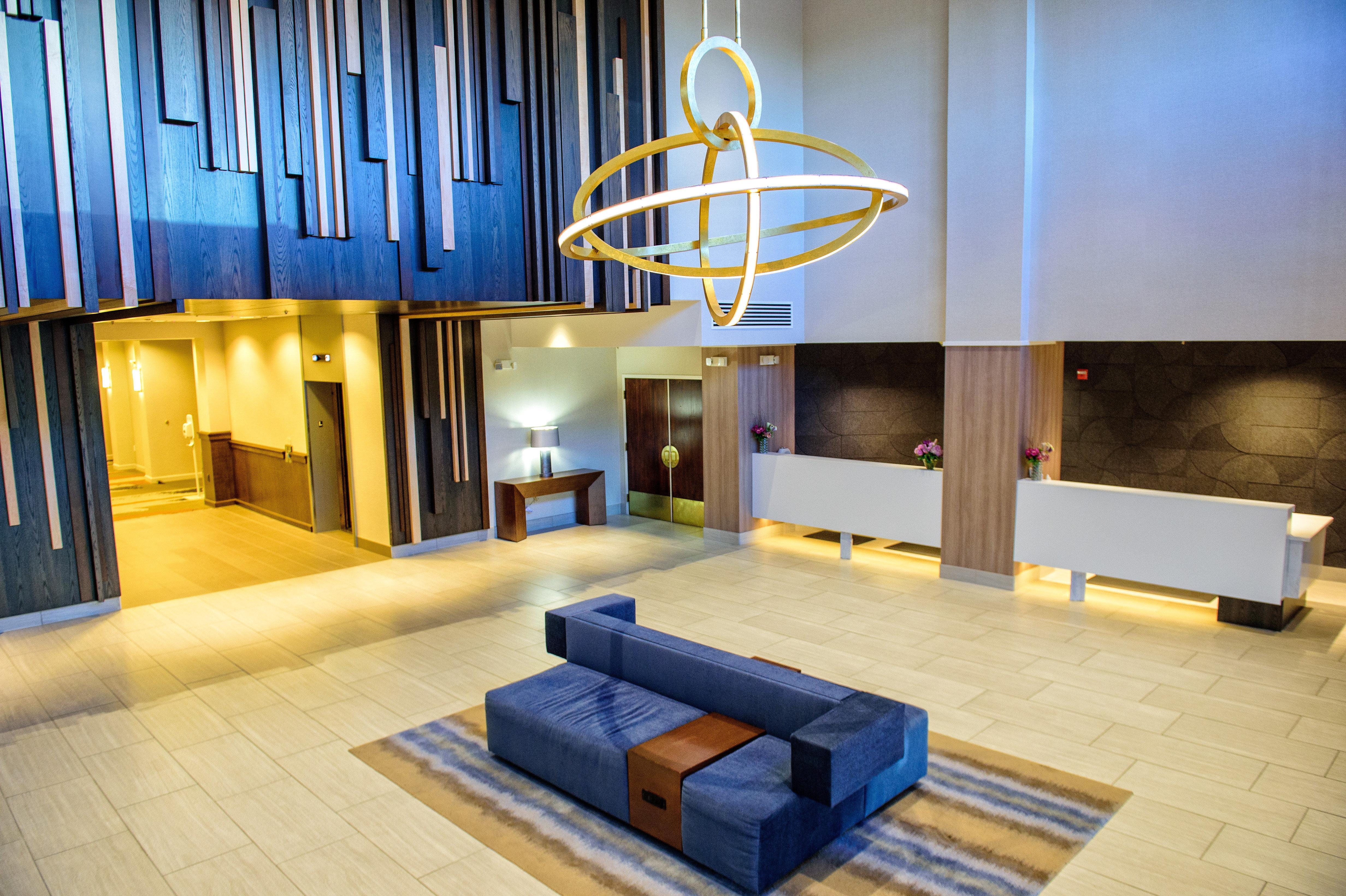 Crowne Plaza Dulles Airport By Ihg Hotel Herndon Exterior photo
