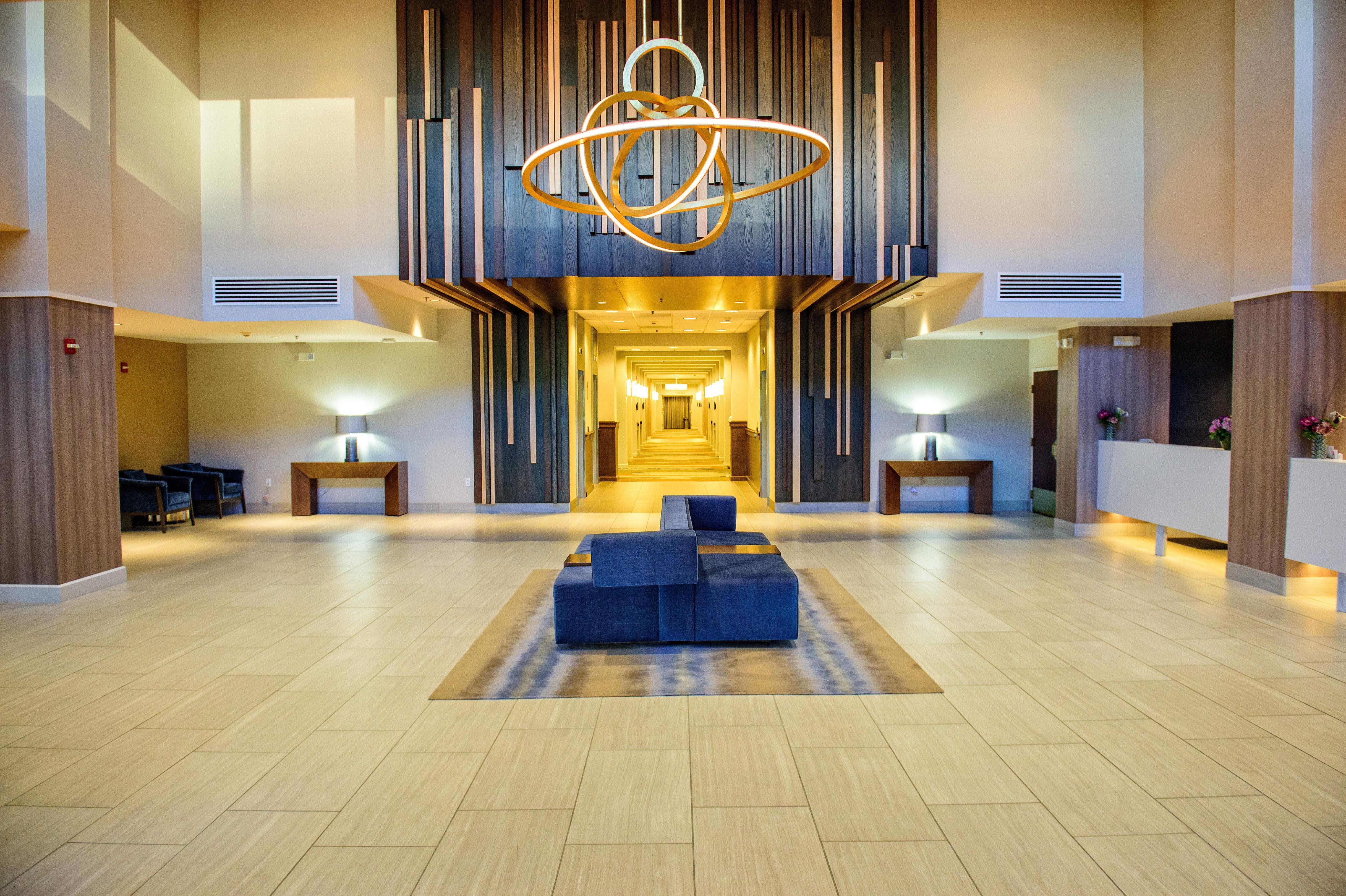 Crowne Plaza Dulles Airport By Ihg Hotel Herndon Exterior photo