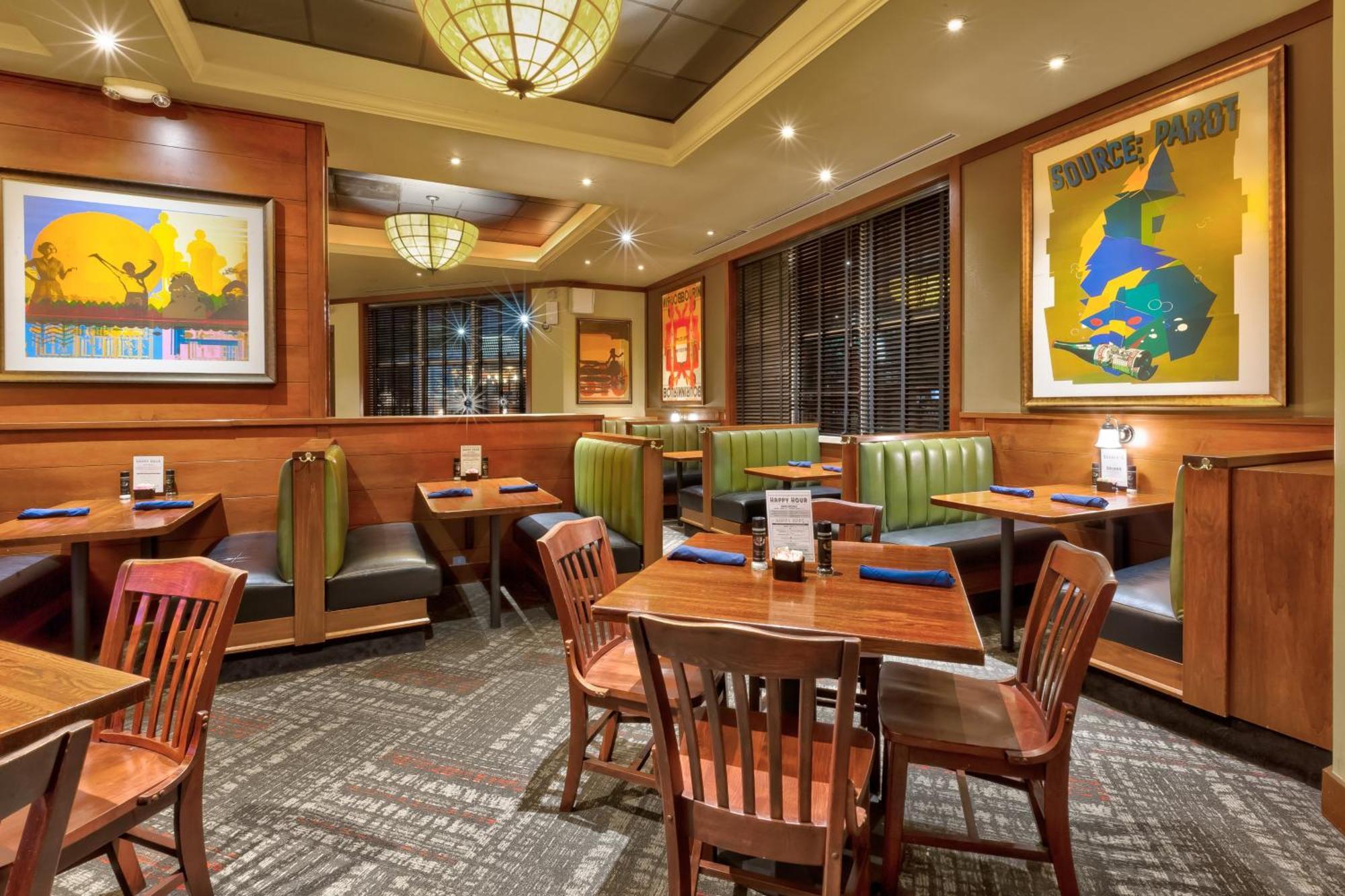 Crowne Plaza Dulles Airport By Ihg Hotel Herndon Exterior photo